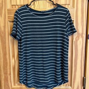 Women’s Pink Clover T-Shirt, Medium